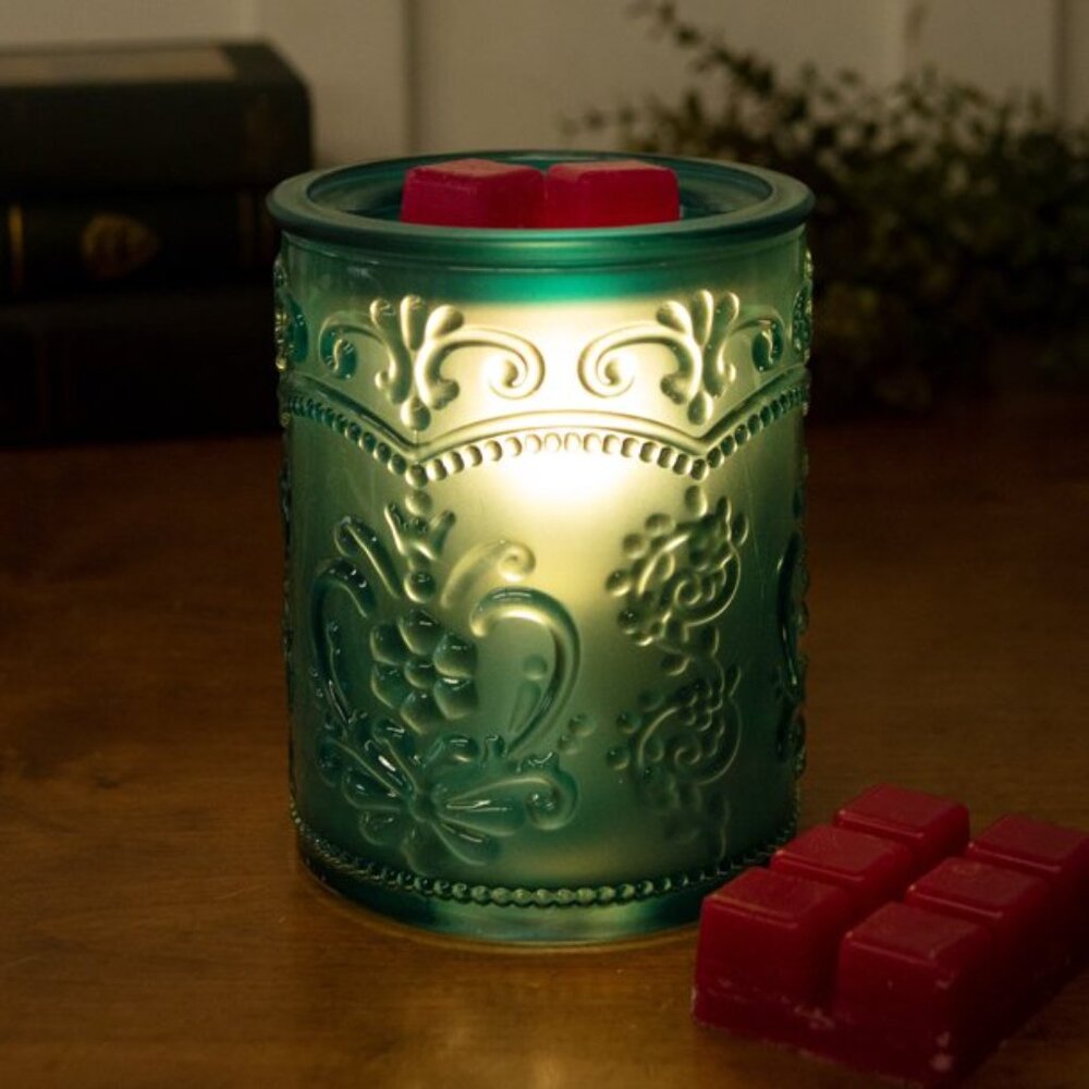 Pioneer Woman Teal Amelia Embossed Glass Scented Wax Warmer Full Size New - Picture 11 of 11